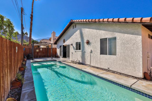 53390 Avenida Navarro, La Quinta, CA 92253