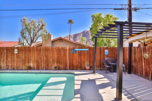 53390 Avenida Navarro, La Quinta, CA 92253
