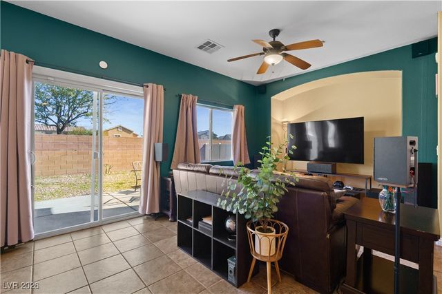 6044 Towboat Street 102, North Las Vegas, NV 89031