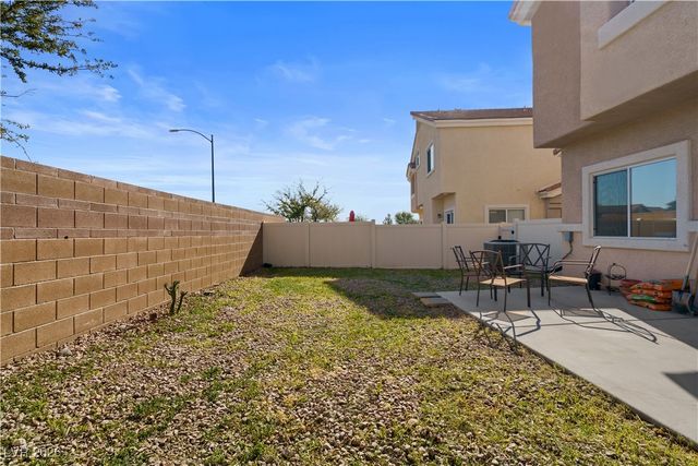 6044 Towboat Street 102, North Las Vegas, NV 89031