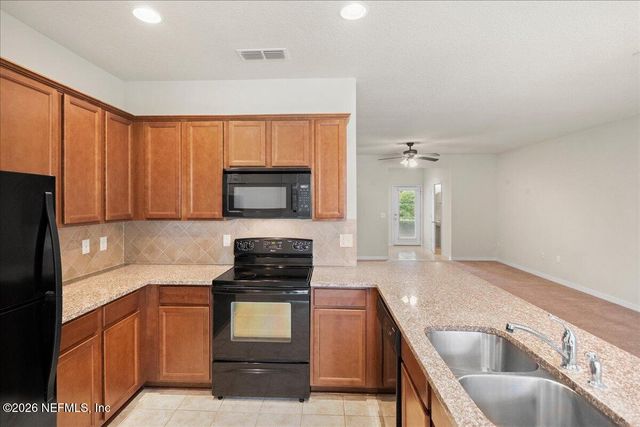 13956 BERRYVIEW Road, Jacksonville, FL 32258