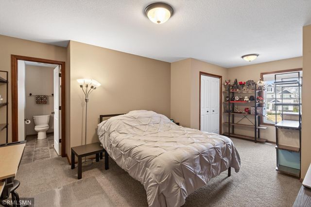 10406 Florida Avenue N, Brooklyn Park, MN 55445