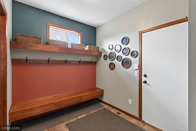 10406 Florida Avenue N, Brooklyn Park, MN 55445