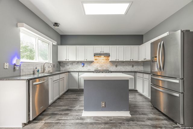5106 Spring Arrow, San Antonio, TX 78247