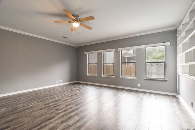 5106 Spring Arrow, San Antonio, TX 78247