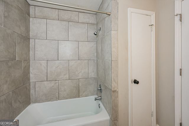 1627 Oak Forest Drive SE, Conyers, GA 30013