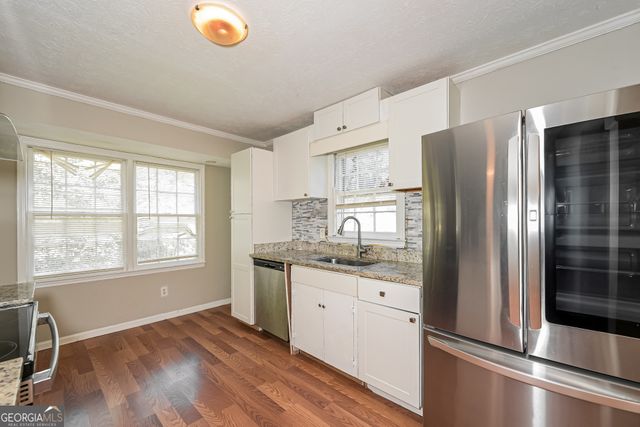 1627 Oak Forest Drive SE, Conyers, GA 30013