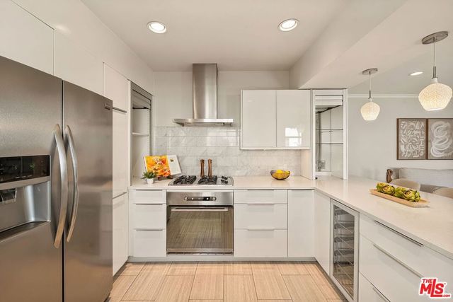 5623 Beck Avenue, North Hollywood, CA 91601