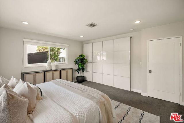 5623 Beck Avenue, North Hollywood, CA 91601