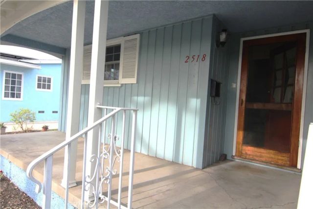 2518 Vuelta Grande, Long Beach, CA 90815