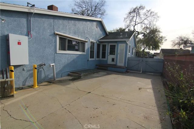 2518 Vuelta Grande, Long Beach, CA 90815