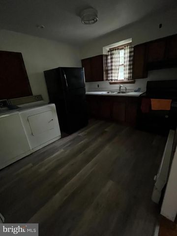 1357 N GRAVEL PIKE, Zieglerville, PA 19492