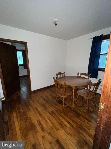 1357 N GRAVEL PIKE, Zieglerville, PA 19492