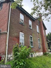1357 N GRAVEL PIKE, Zieglerville, PA 19492