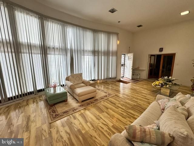 1843-45 N 72ND ST, Philadelphia, PA 19151