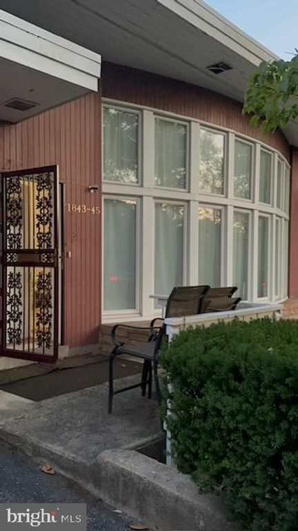 1843-45 N 72ND ST, Philadelphia, PA 19151