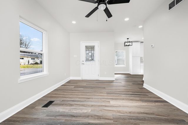 624 Cooper Avenue, Bellefontaine, OH 43311