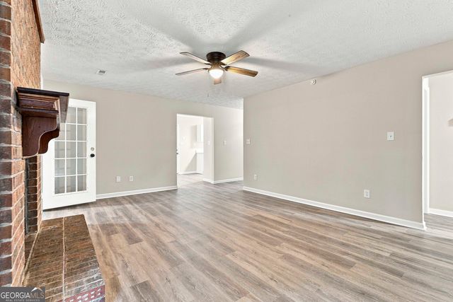 295 Cornwallis Way, Fayetteville, GA 30214