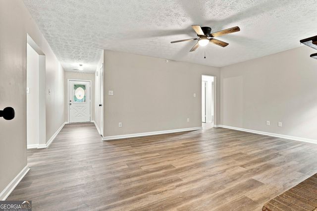 295 Cornwallis Way, Fayetteville, GA 30214