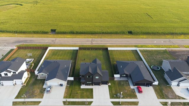 4335 23rd Avenue S, Moorhead, MN 56560
