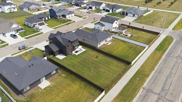 4335 23rd Avenue S, Moorhead, MN 56560