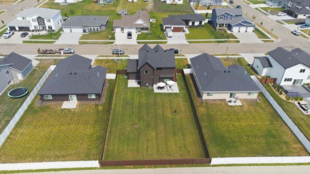 4335 23rd Avenue S, Moorhead, MN 56560