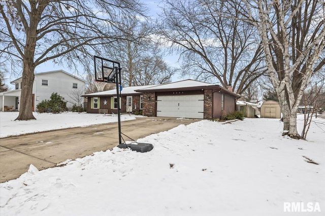 3304 Ellendale Drive, Springfield, IL 62704