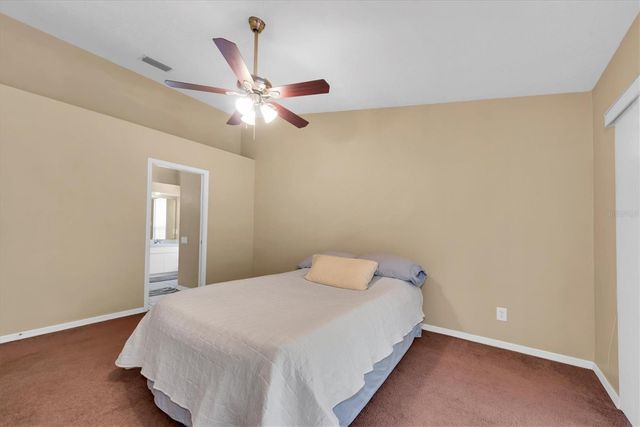 4704 LIGHTERWOOD WAY, Valrico, FL 33596
