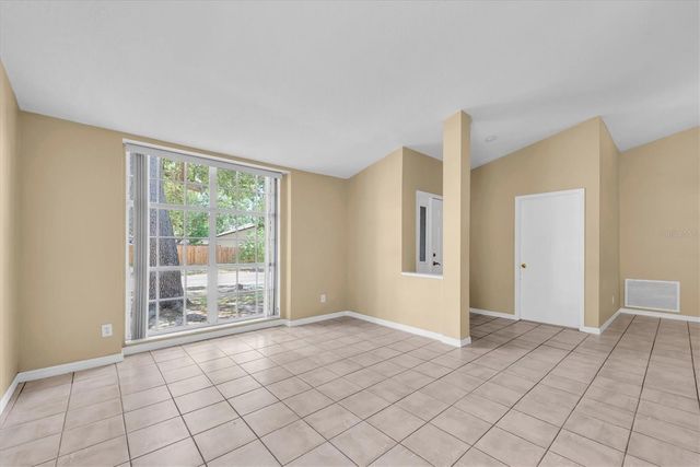 4704 LIGHTERWOOD WAY, Valrico, FL 33596