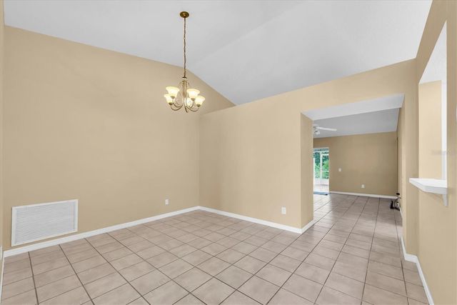 4704 LIGHTERWOOD WAY, Valrico, FL 33596