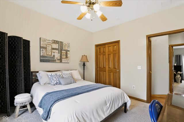 40 Decourcy Lane, Franklin, IN 46131