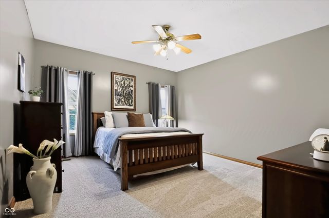 40 Decourcy Lane, Franklin, IN 46131