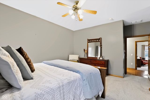 40 Decourcy Lane, Franklin, IN 46131