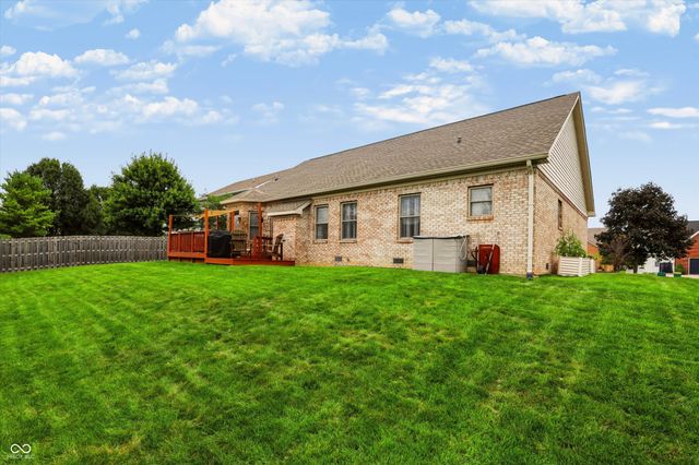 40 Decourcy Lane, Franklin, IN 46131