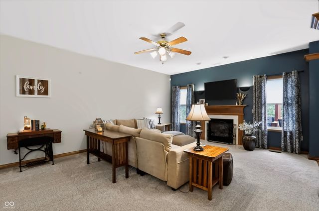 40 Decourcy Lane, Franklin, IN 46131