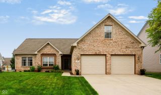 40 Decourcy Lane, Franklin, IN 46131