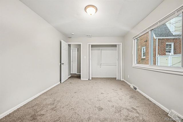 22570 Tulane Avenue, Farmington, MI 48336