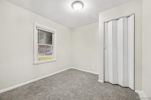 22570 Tulane Avenue, Farmington, MI 48336