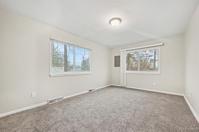 22570 Tulane Avenue, Farmington, MI 48336