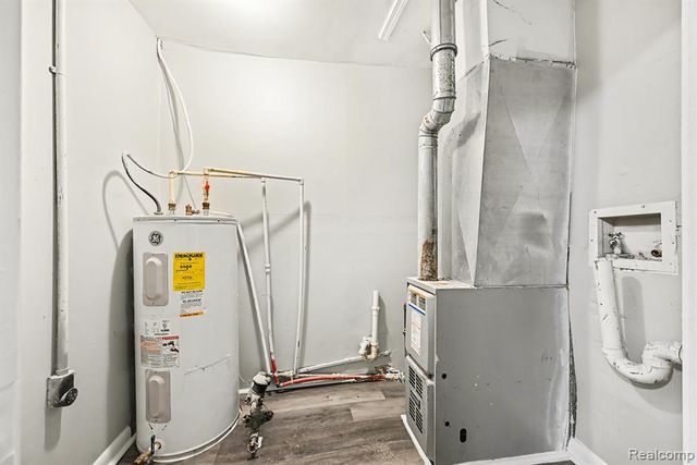 22570 Tulane Avenue, Farmington, MI 48336