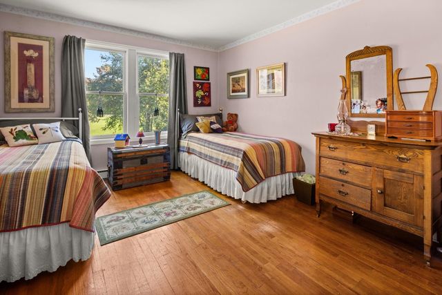 1421 Shaw Mansion Road, Waterbury, VT 05676