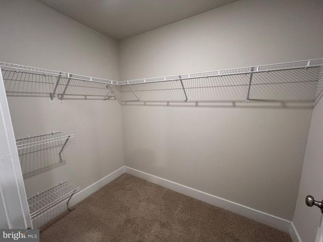 109 CHARING CROSS DR, Stephens City, VA 22655