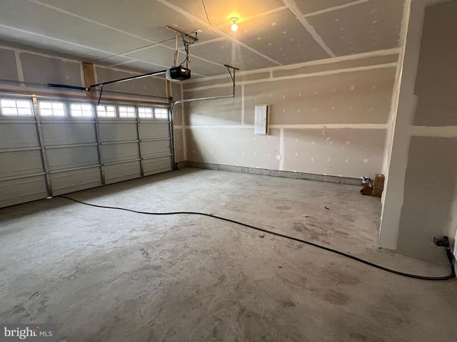 109 CHARING CROSS DR, Stephens City, VA 22655