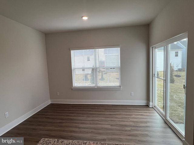 109 CHARING CROSS DR, Stephens City, VA 22655