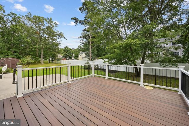 5 TUCKERTON RD, Shamong Twp, NJ 08088