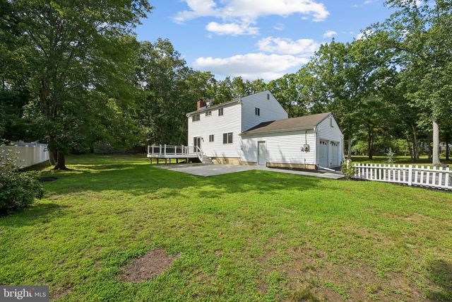 5 TUCKERTON RD, Shamong Twp, NJ 08088