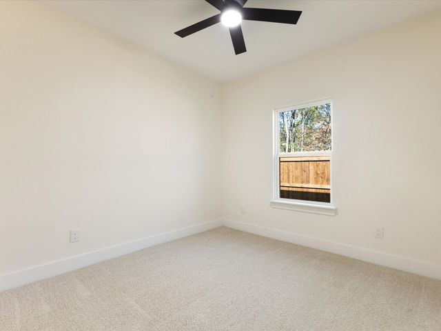 105 Oakwood Drive, Trinidad, TX 75163