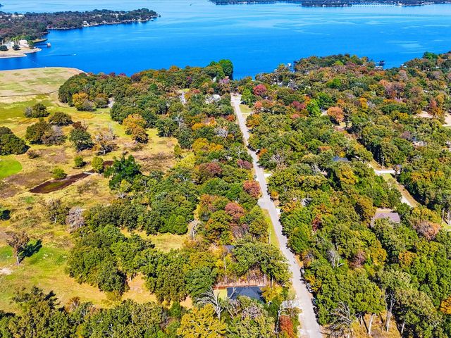 105 Oakwood Drive, Trinidad, TX 75163