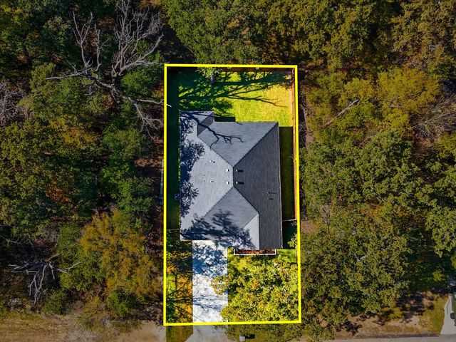 105 Oakwood Drive, Trinidad, TX 75163