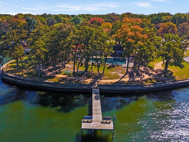 105 Oakwood Drive, Trinidad, TX 75163